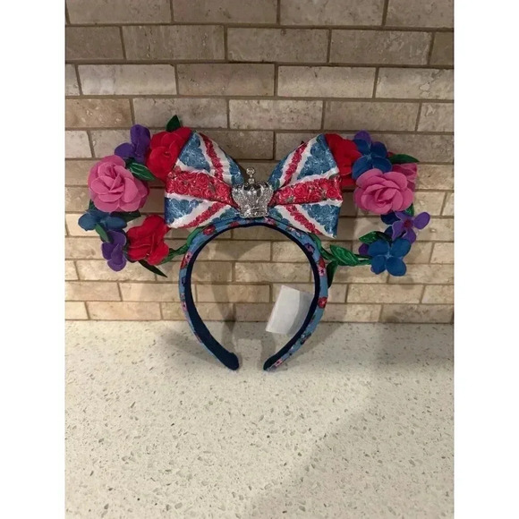 Disney Accessories - Disney Floral Crown Queen of the Kingdom UK England Minnie Ears‎ Headband dt